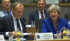 Brexit: May se joint aux 27 lors d'un sommet sur le Brexit