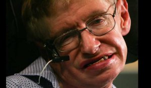 Stephen Hawking, le célèbre astrophysicien britannique, est mort