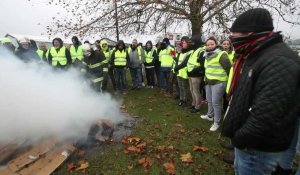 Auchan Louvroil gilets jaunes: les pompiers interviennent