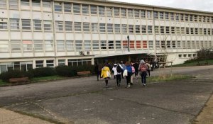 Brest. Les lycéens manifestent et trouvent portes closes à l'Iroise