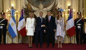Argentine: Macron accueilli par Macri à la veille du G20