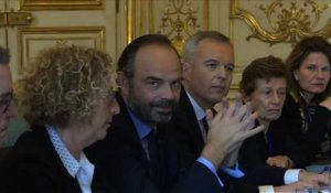 "Gilets jaunes": Philippe reçoit des syndicats à Matignon