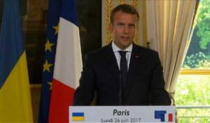 Macron: La France "ne reconnaîtra pas l'annexion de la Crimée"