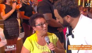 TPMP refait l'année : Cyril Hanouna se fait gentiment draguer par la mère de Céline ! (Vidéo)