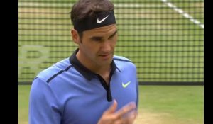 Zap Sport 26 juin : Roger Federer donne une leçon à Alexander Zverev (vidéo) 