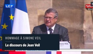 Dans la cour des Invalides, l'hommage de Jean Veil à sa mère, Simone Veil