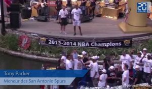 NBA: Les Spurs fêtent leur titre devant 100.000 supporters