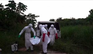 Congo: la Croix Rouge enterre des patients suspectés d'Ebola
