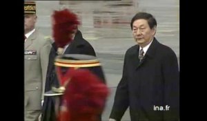 Brève : visite de Zhu Rongji, premier ministre chinois