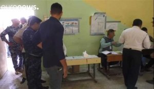 Irak : les policiers et militaires, premiers à voter