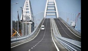 La Russie inaugure son plus grand pont, relié à la Crimée (Vidéo)