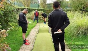 Sporting Charleroi: Les Zèbres profitent du mini-golf lors de leur teambuilding à Nivelles - 4/10/2017