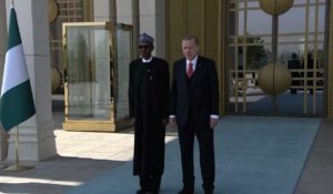 Erdogan reçoit le président nigérian Buhari à Ankara
