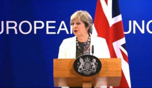 Selon May, la facture du Brexit doit attendre l'accord final