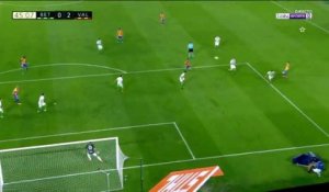 Le superbe but de Guedes avec Valence