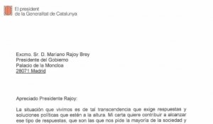 Catalogne: Puigdemont temporise, Madrid offre un délai