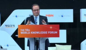 A Séoul, Hollande dénonce la "double faute" de Trump sur l'Iran