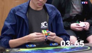 Un Coréen bat le record du monde de Rubik's Cube - ZAPPING ACTU HEBDO DU 04/11/2017