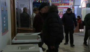 Présidentielle russe: les bureaux de vote ouvrent à Moscou