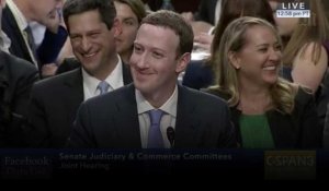 Mark Zuckerberg déstabilisé par la question intime d'un sénateur américain