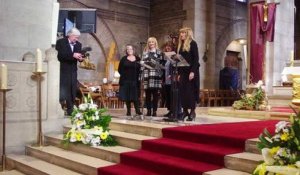 Claude François: sa famille et ses clodettes ont célébré sa mémoire lors d'une messe