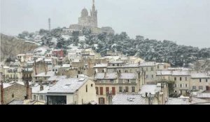 Les Marseillais ont fêté le printemps sous la neige et leurs images sont magnifiques