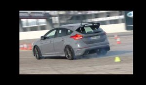 Costa Mouzouris "drift" en Ford Focus RS 2016