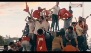 Turquie : Un an après le coup d'État manqué, l'étonnant hommage d'Erdogan (Vidéo)