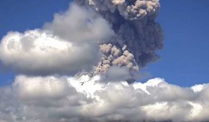 L'explosion impressionnante du volcan Popocatepetl au Mexique