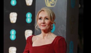 J.K. Rowling a 52 ans : Retour sur le succès d'Harry Potter (Vidéo)