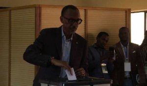 Présidentielle/Rwanda: le président sortant Paul Kagame a voté