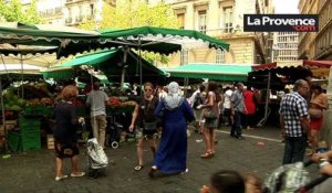 Vidéo : Mélenchon tracte à Marseille contre la loi Travail par ordonnance