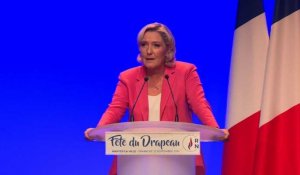 Marine Le Pen dénonce "la tentation totalitaire"
