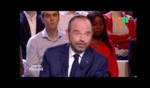 Édouard Philippe conseille aux Barcelonais de voter pour Manuel Valls