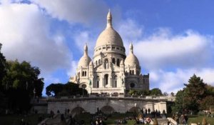 Face au tourisme de masse, Montmartre tente de garder son âme