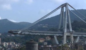 Gênes observe une minute de silence pour les victimes du pont