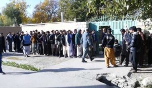 Elections en Afghanistan: longues files d'attentes à Kaboul