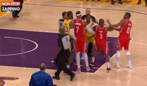 NBA : énorme bagarre lors du match entre les Lakers et les Rockets (vidéo)