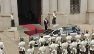 Chili: le cercueil de l'ex-président Sebastian Piñera arrive au palais de La Moneda
