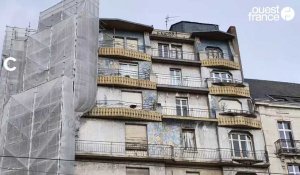 VIDÉO. À Angers, la Maison bleue retrouve peu à peu ses couleurs d'origine