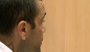 Espagne: Dani Alves condamné à 4 ans et demi de prison pour viol