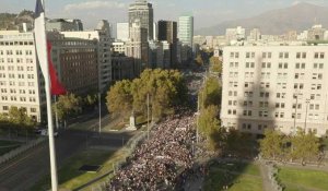 Des milliers de Chiliennes défilent pour la Journée internationale des droits des femmes