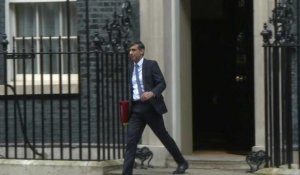 Le Premier ministre britannique se rend au Parlement avant l'annonce du budget