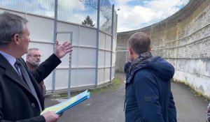 Prison de Béthune : le Préfet du Pas-de-Calais visite la maison d'arrêt et explique les travaux contre les jets de colis