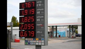 VIDÉO. Pourquoi les prix des carburants ont-ils trois chiffres après la virgule ?
