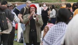 Manifestation pro-palestinienne à l'université de Californie à Los Angeles