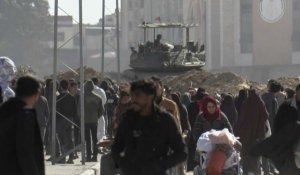 Des Palestiniens fuient Khan Younès alors que des chars israéliens avancent
