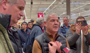 Les agriculteurs du Calaisis expliquent leur mécontentement au directeur du Carrefour Cité Europe 