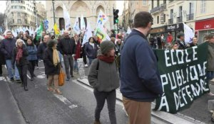 Des enseignants en grève à Marseille pour lancer "un avertissement" à leur ministre
