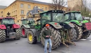 Les agriculteurs manifestent devant la préfecture des Ardennes 